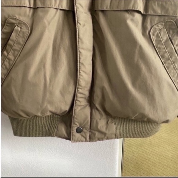 Men's Tan Brown Plaid Lined Puffer Jacket Size Medium - Picture 5 of 7